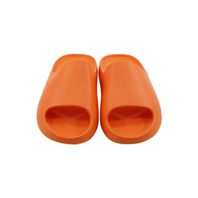 2022 EVA rubber cheap wholesale house slippers for women yeezy slippers best price indoor house shoes female summer beach slide slippers